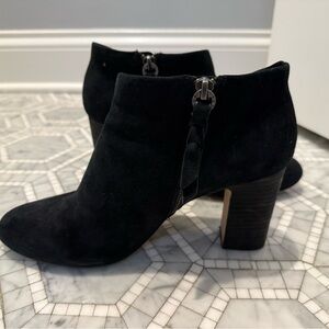 Splendid Black Ankle Boots with Chunky Heel